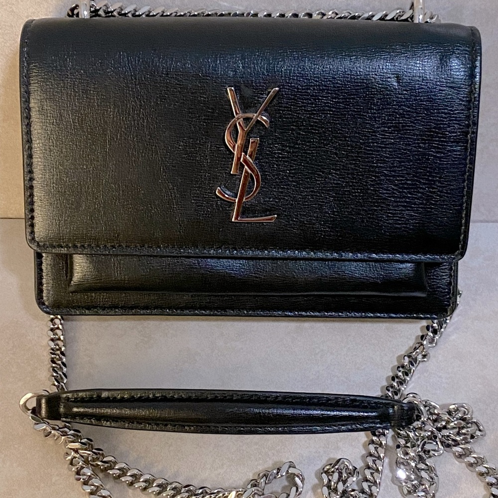 Saint Laurent
Sunset Medium Monogram YSL Crossbody Bag